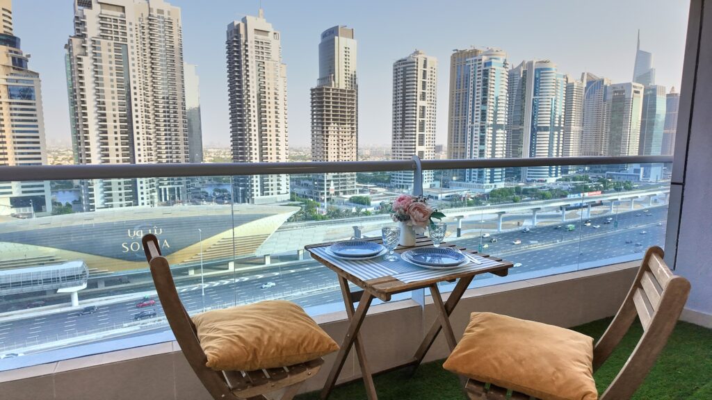 Spacious 2 Bedroom Apartment in Dubai Marina