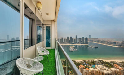 Higth Floor w/ Cute Design and Palm View in Marina