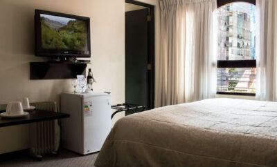 SUITE Calacoto: Prime Location, Wi-Fi, Parking