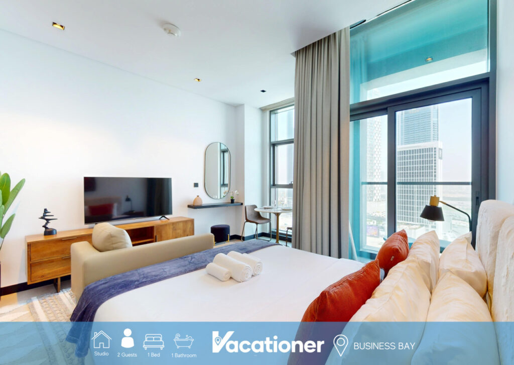 15 Northside Tower 1 – Elegant Studio