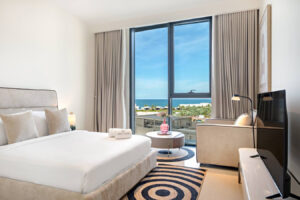 FIRST CLASS | Studio | Premium Coastal Living