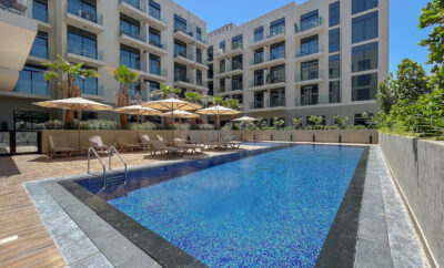 Elegant JVC Stay | Luxury Amid Nature