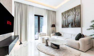 Modern 1BR Apt in Azizi Riviera 51 | Pool &Gym