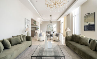 Upscale Penthouse: Stunning Creek & City View