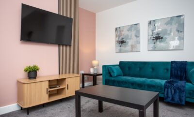 Vacant Nests | Coastal | Near Beach & Promenade