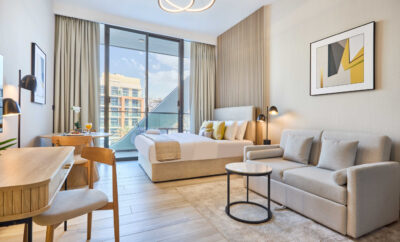 Serene Oxford Gardens Stay with Pool & Gym