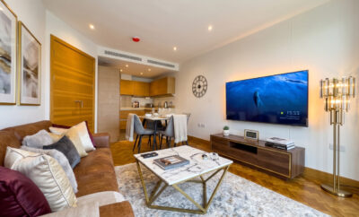 LuxuryLondonStays – Battersea Power Station 2Bed 2Bath, Riverside Balcony Terrace, AC, 1000MB internet speed